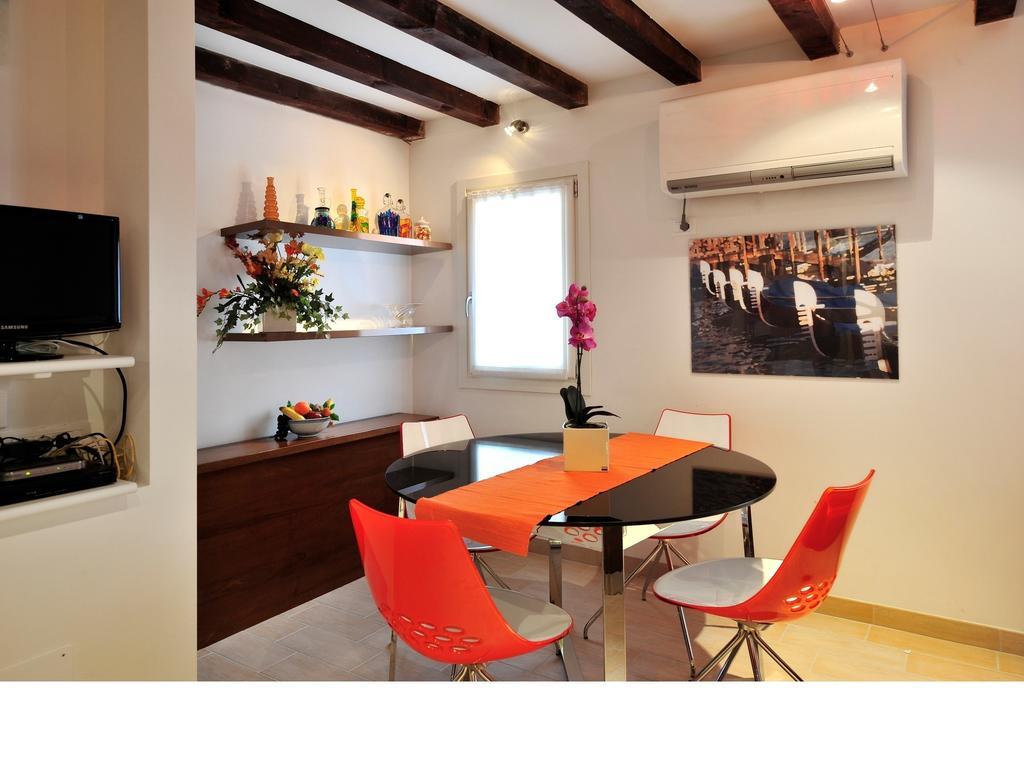 Palace La Vida Apartments By Wonderful Italy ヴェネツィア エクステリア 写真