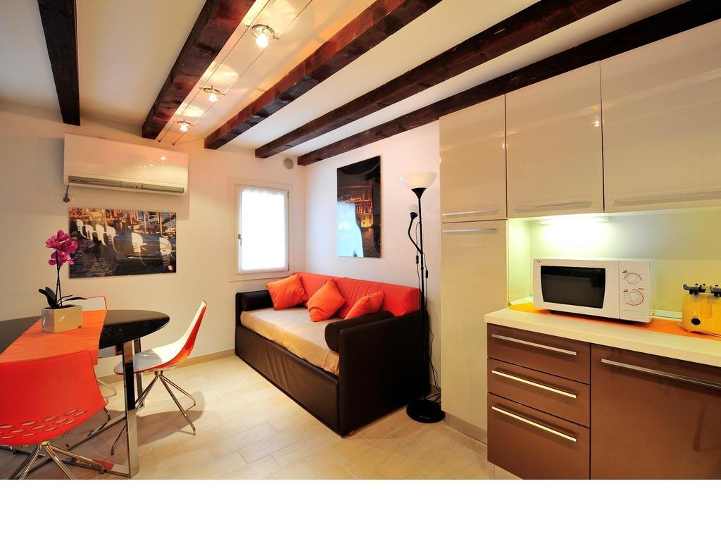 Palace La Vida Apartments By Wonderful Italy ヴェネツィア エクステリア 写真